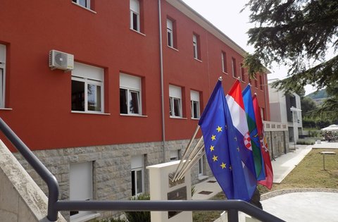 Održana završna konferencija EU projekta "Energetska obnova Srednje škole Mate Blažine, Labin"
