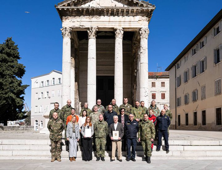 Ricevimento congiunto della Regione Istriana e della Città di Pola per la XXV generazione della Scuola di guerra "Ban Josip Jelačić"