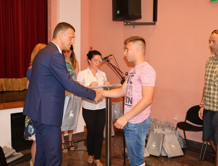 Istarski župan Flego: "Učenici državni prvaci nositelji su razvoja Istre"
