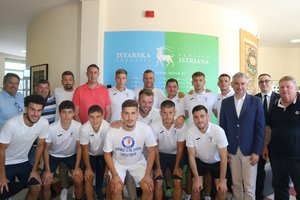 Si è tenuto un ricevimento per la squadra del Club calcistico Uljanik, che si è salita di gradino nella classifica delle competizioni
