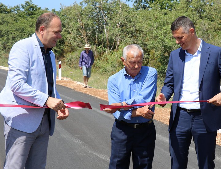 Svečano otvorena novo asfaltirana prometnica na području Vodnjanštine