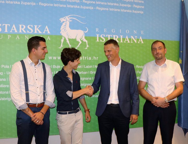 Istarski župan primio Leonarda Rojnića, svjetskog juniorskog prvaka u sviranju dijatonske harmonike