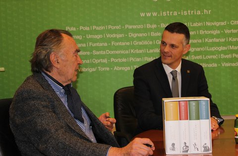 Župan Flego primio istaknutog književnika Milana Rakovca