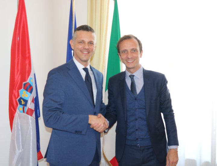 Prvi susret istarskog župana Flega s predsjednikom regije Friuli Venezia Giulia Fedrigom
