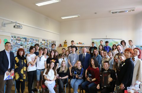 Il presidente Boris Miletić ha visitato il Liceo di Pola in occasione della Giornata e della Settimana dell'Europa