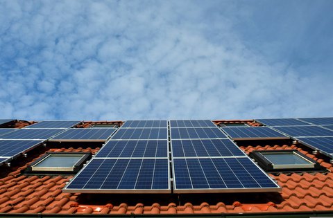 Istarska županija sufinancira izradu projektno-tehničke dokumentacije za ugradnju sunčane elektrane za proizvodnju električne energije u kućanstvima