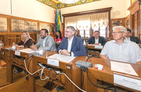 Il ministro Butković ha sostenuto i progetti di riparazione della diga foranea e la ricostruzione della Riva di Pola
